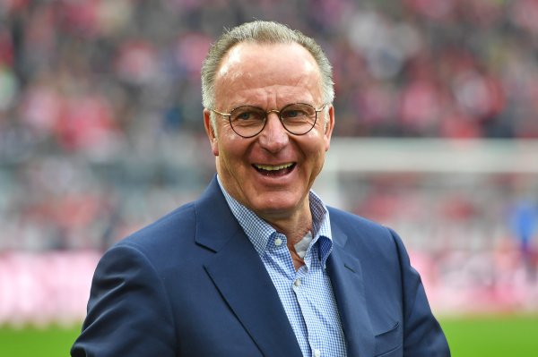 金策略 鲁梅尼格：维尔茨至今仍让我遗憾，他在拜仁发展能比在利物浦更好